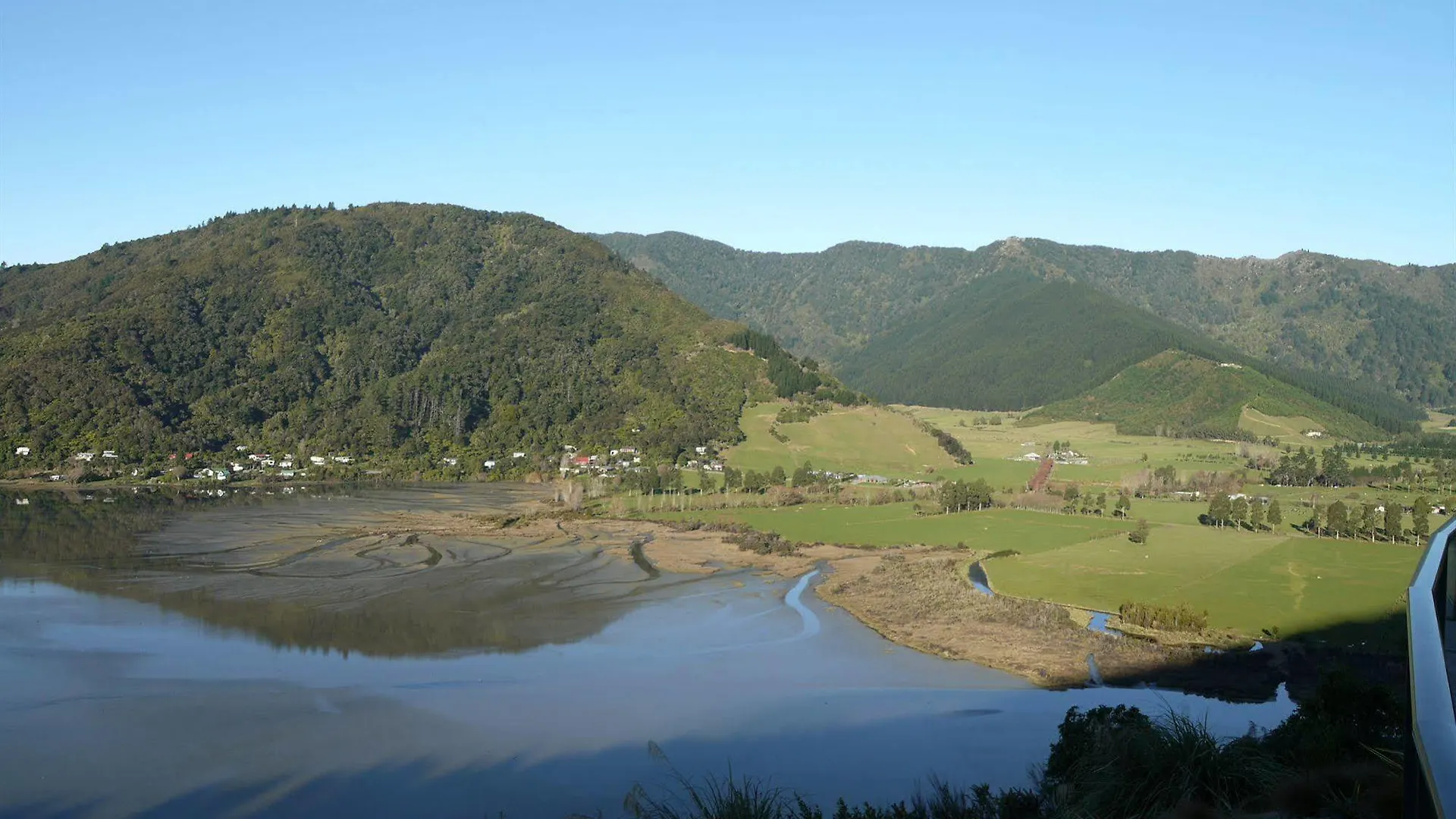 Bed & Breakfast Okiwa Bay Lodge Picton